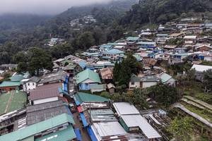 BIB: 
                            <button type="button" onclick="openModal(22791447)" class="btn btn-primary btn-sm float-right btn-popup" data-toggle="modal" data-target=".modal-high-quality">
                        <i class="fas fa-shopping-cart"></i> Add to Cart
                    </button>
                                            <button type="button" onclick="isThisMe(22791447, true)" class="btn btn-success btn-sm float-right btn-popup btn-isme hidden" data-toggle="tooltip" data-placement="bottom" title="นี่คือรูปของคุณใช่ไหม คลิกที่นี่เพื่อเอาเข้าอัลบั้ม">
                        <i class="fas fa-plus"></i> Add to album
                    </button>
                    <button type="button" onclick="isThisMe(22791447, false)" class="btn btn-warning btn-sm float-right btn-popup btn-isnotme hidden">
                        <i class="fas fa-ban"></i> Remove from album
                    </button>